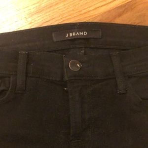 Like new J Brand skinny jeans
